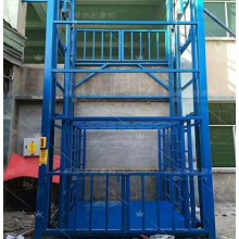 直銷鏈條導(dǎo)軌式液壓貨梯，液壓叉車，液壓起重貨梯安裝施工